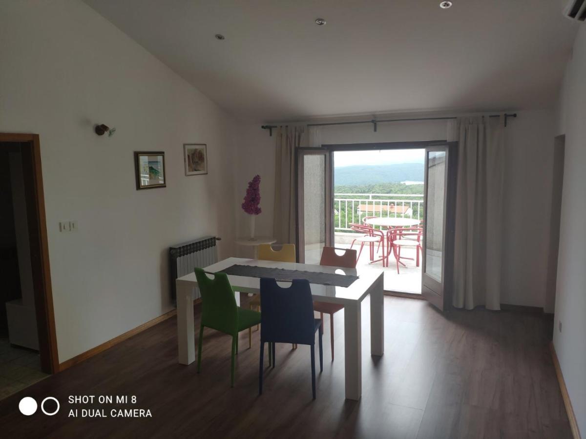 Apartment Belvedere Koromačno Extérieur photo